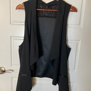 Sleeveless Blazer